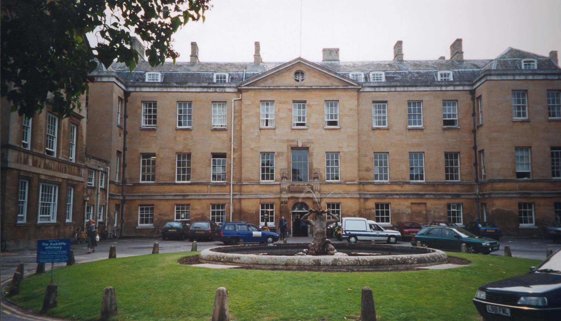 700 ludzkich szczątków pod Radcliffe Infirmary